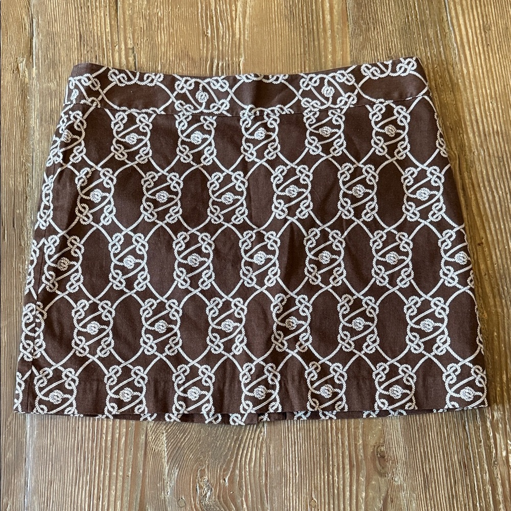 Vineyard Vines Chocolate and Cream Patterned Mini Skirt
